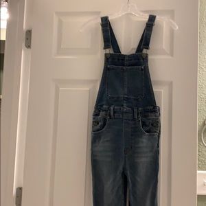 Free people skinny denim overall size 25